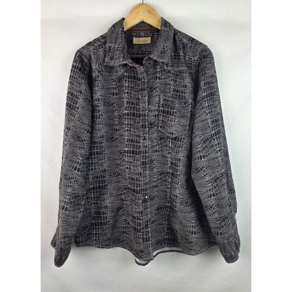 Legacy Falls For Her Shirt Womens Size XL Gray Snake Pearl Snap Long Sleeve Top